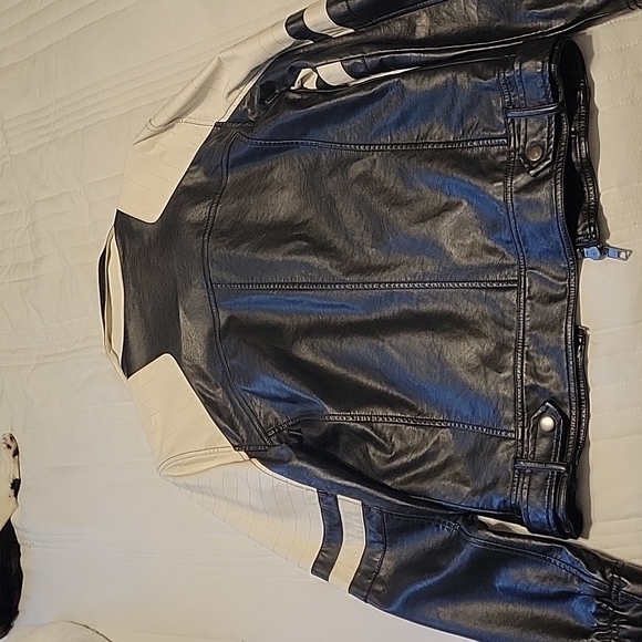 Guess Faux Leather Jacket XS - Picture 2 of 5